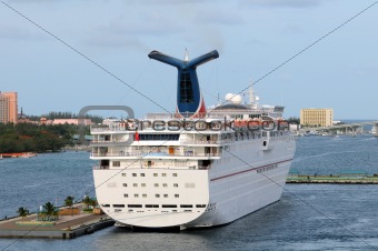 Cruise ship rear view