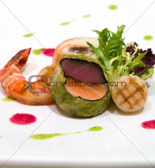 Tuna and fresh salmon wrapped in cabbage
