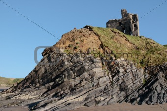 ballybunion castle on the cliff