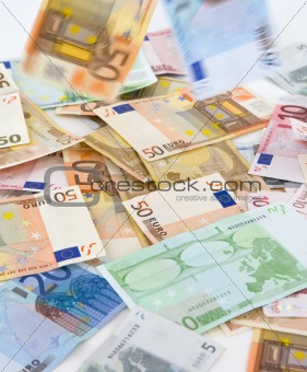 Flying Euro notes