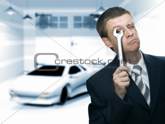 Businessmen confused to repair his car