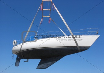 Sailboat in lift sling