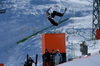 Snowboarder in the halfpipe 3