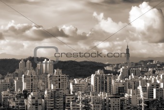 cityscape of building and clouds