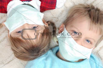 kids with madicine protective masks