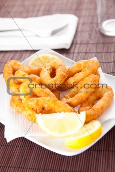 tasty fried calamari