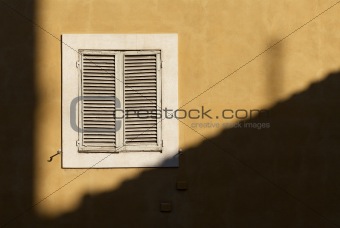 square window