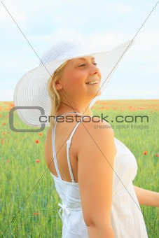 girl in the poppy field