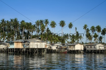 mabul island stilt houses borneo