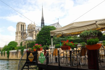Restaurant on Seine