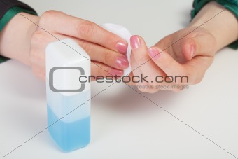 Care by nails - nail polish removal