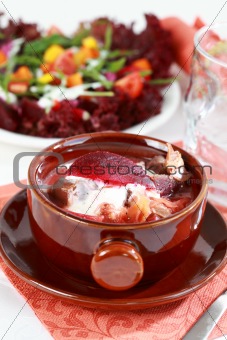 Red cabbage soup with beetroot (borscht)