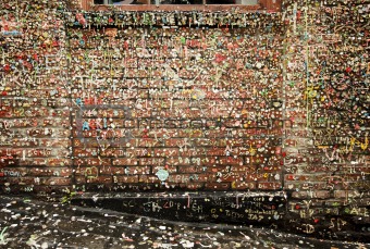 Post Alley Walls With Gum