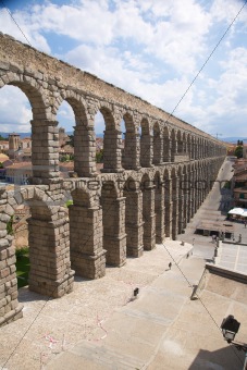 great aqueduct of segovia city