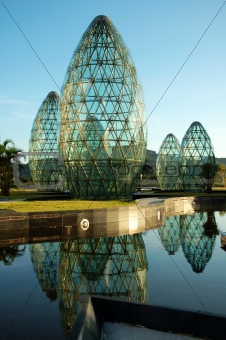 Glass sphere construction