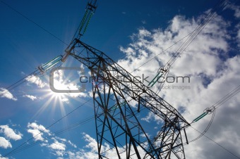Electricity pylon with sun