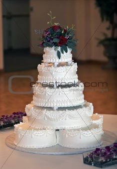 Beautiful Multi-tiered Wedding Cake