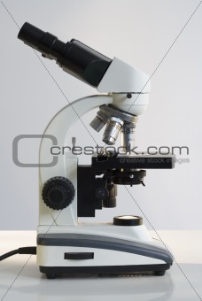Binocular research microscope