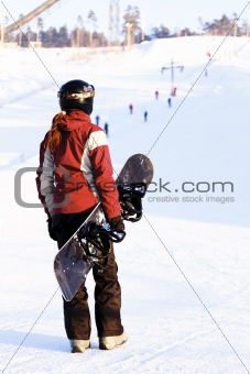 Snowboarder ready to go