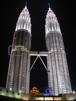 Suria KLCC Petronas Twin Tower