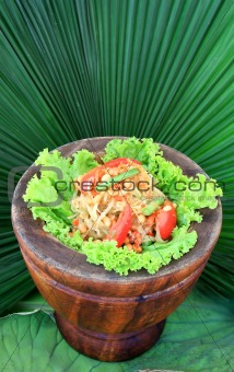 green papaya salad,Thai cuisine 
