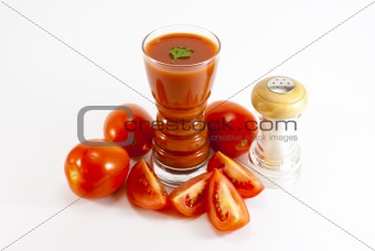 Tomato juice and salt