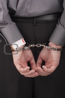 Arrest card sharper