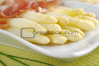 White Asparagus with Ham