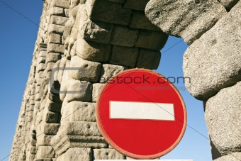 Don't enter - Aqueduct  