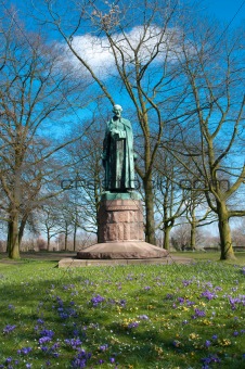 statue of Petrus Canisius