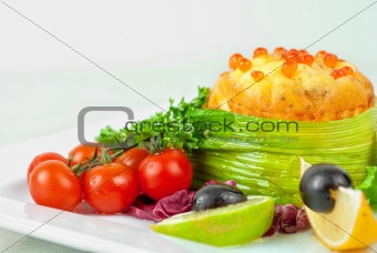 salmon with omelette and philadelphia cheese