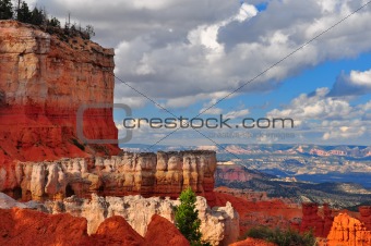 Red Sandstone Canyon cliffs at Bryce Canyon.