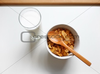 Corn flakes and glass of milk