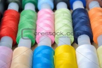Multi-coloured threads for embroidery
