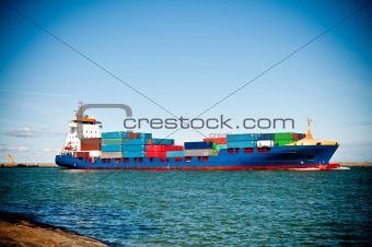 container ship coming into port