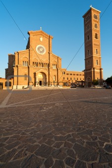 basilica Anzio