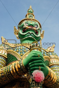 giant symbol, Wat Arun temple 