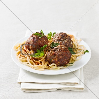 spaghetti and meatballs with copyspace composition.