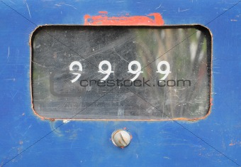old analog gas pump meter show number 9999