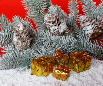 Christmas decoration- packs on snow