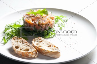 salmon tartare with ruccola