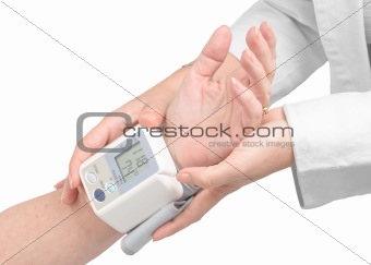 Medical assistance measuring blood pressure