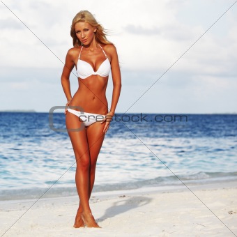 woman in bikini