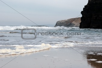 ballybunion golden beach cliffs and foamy tide