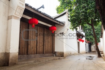  Tranqui Chinese traditional alley.
