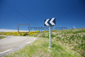 turn signal at rural road