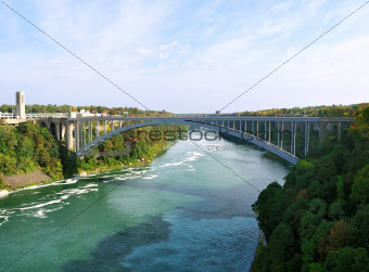 Rainbow Bridge - Niagara Falls, USA 