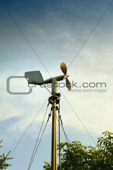A windmill style of anemometer