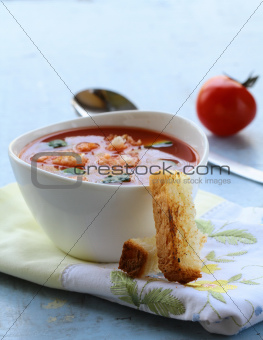 gazpacho cold tomato soup with bread crisps