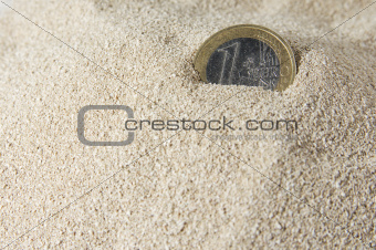 1 Euro in sand